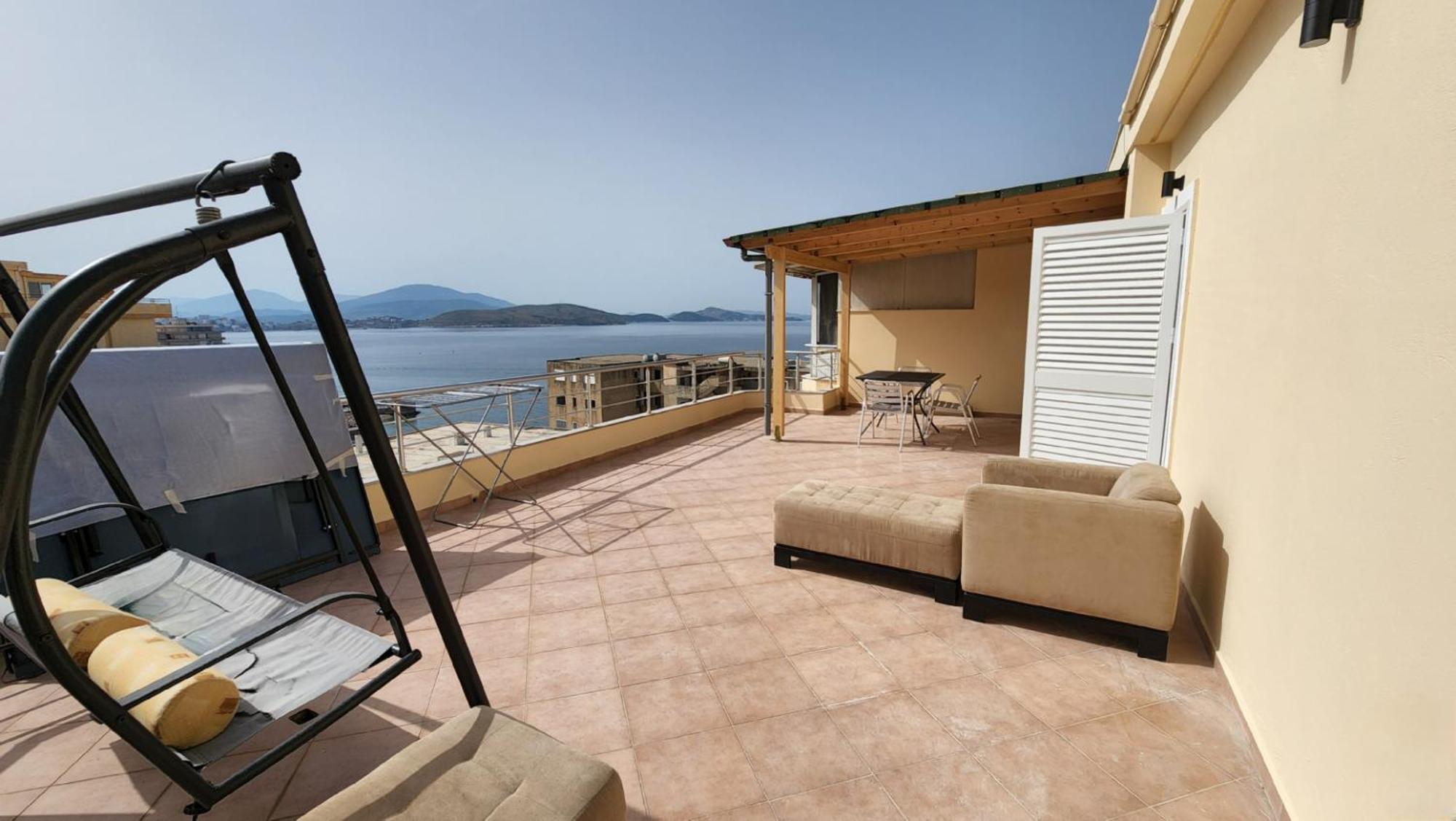 Glen'S Rooftop Saranda Extérieur photo