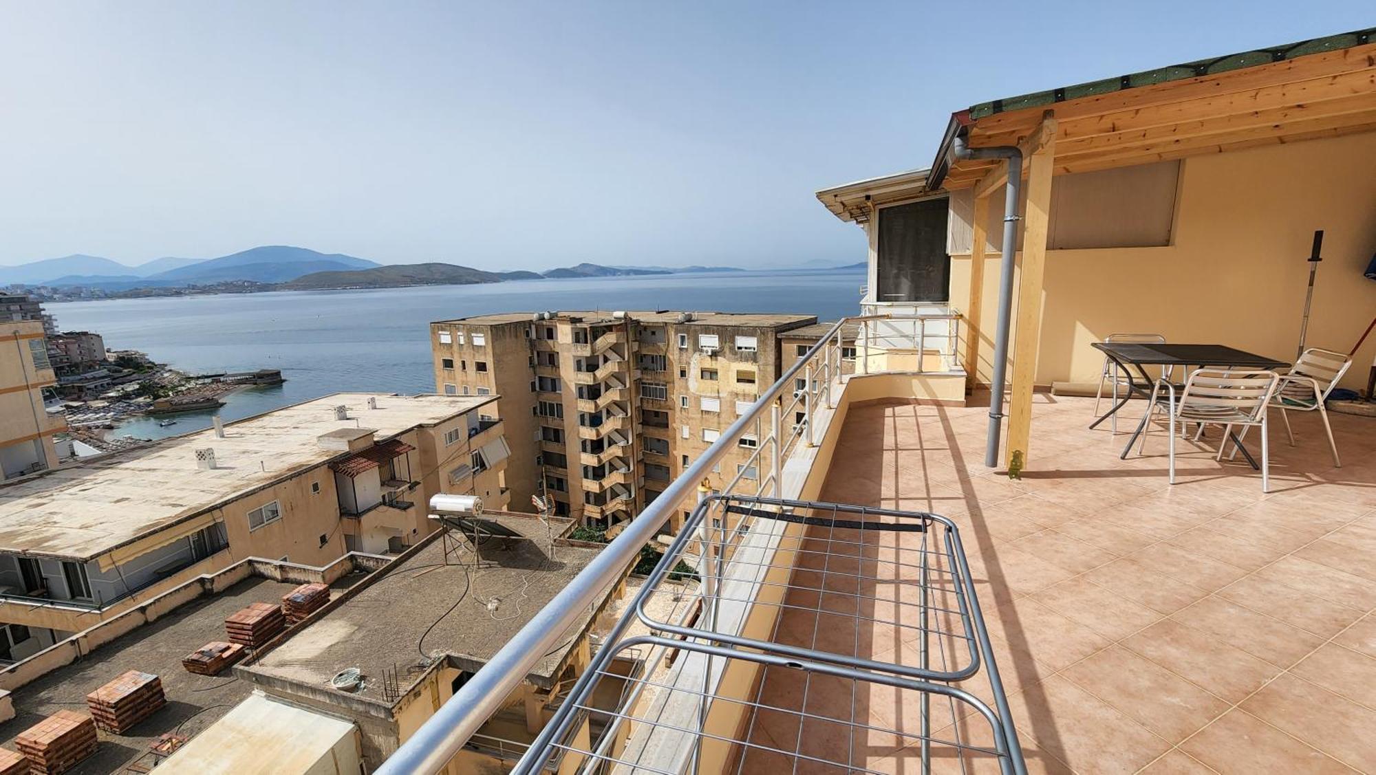 Glen'S Rooftop Saranda Extérieur photo