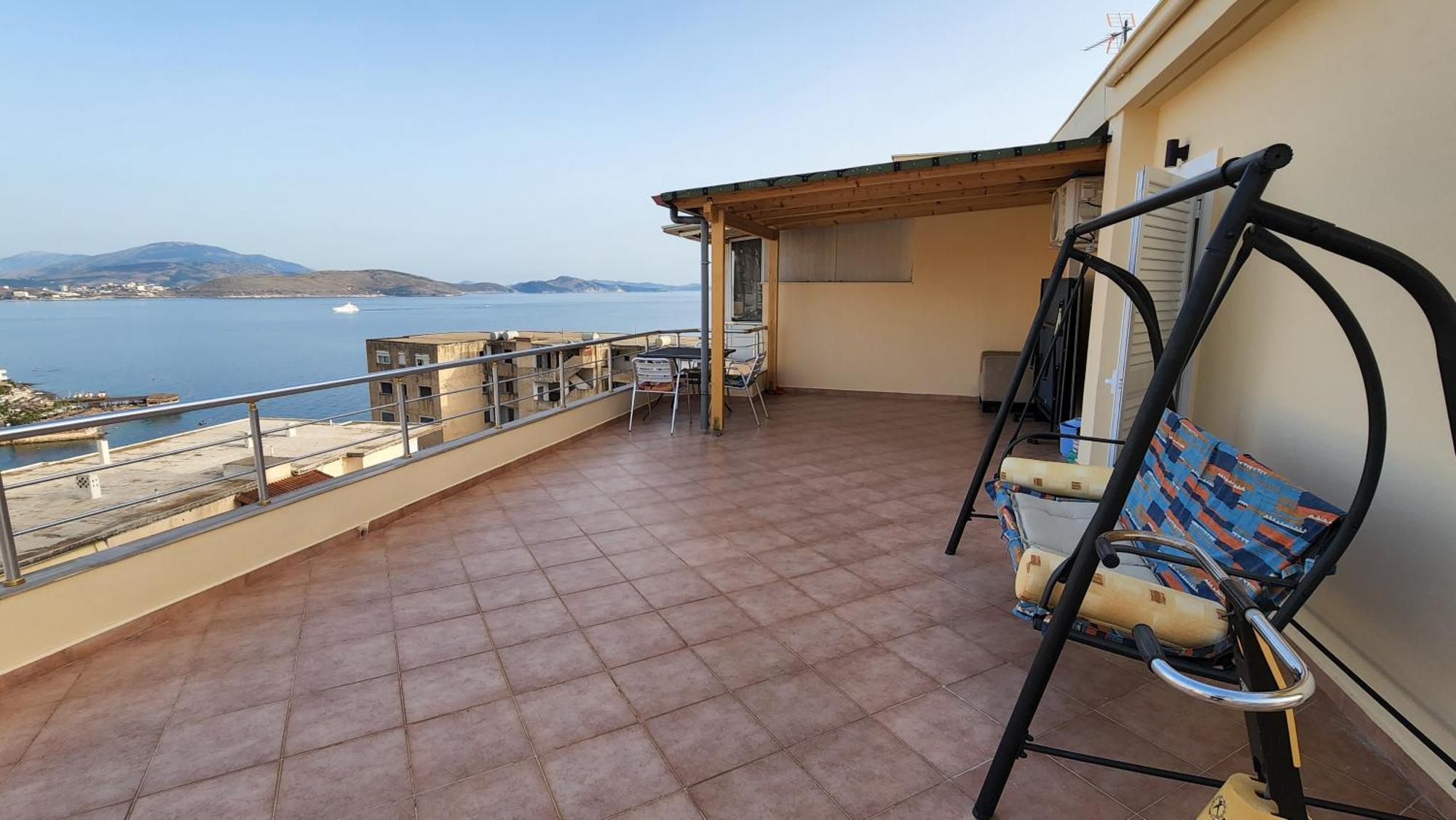 Glen'S Rooftop Saranda Extérieur photo